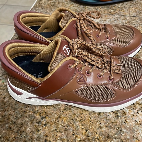 zeba Shoes Zeba Hands Free Sneakers Poshmark